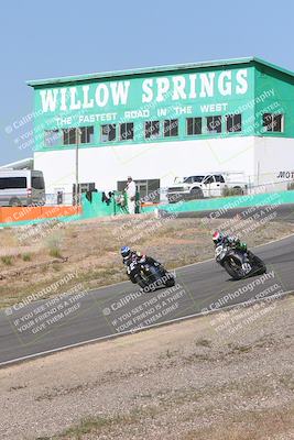 media/Apr-20-2025-AHRMA (Sun) [[393a79c373]]/Race/Group 11 early race/Turn 4b/